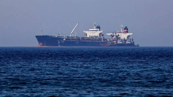 Japanese LNG Carrier Escapes Pirate Attack Off Somalia